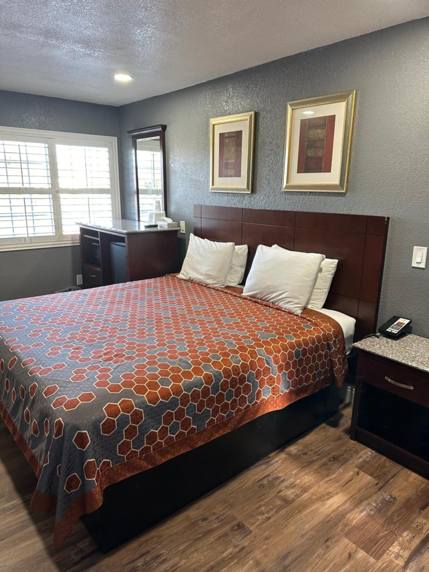 Fireside Inn By The Beach Boardwalk & Bowling Santa Cruz Exteriör bild