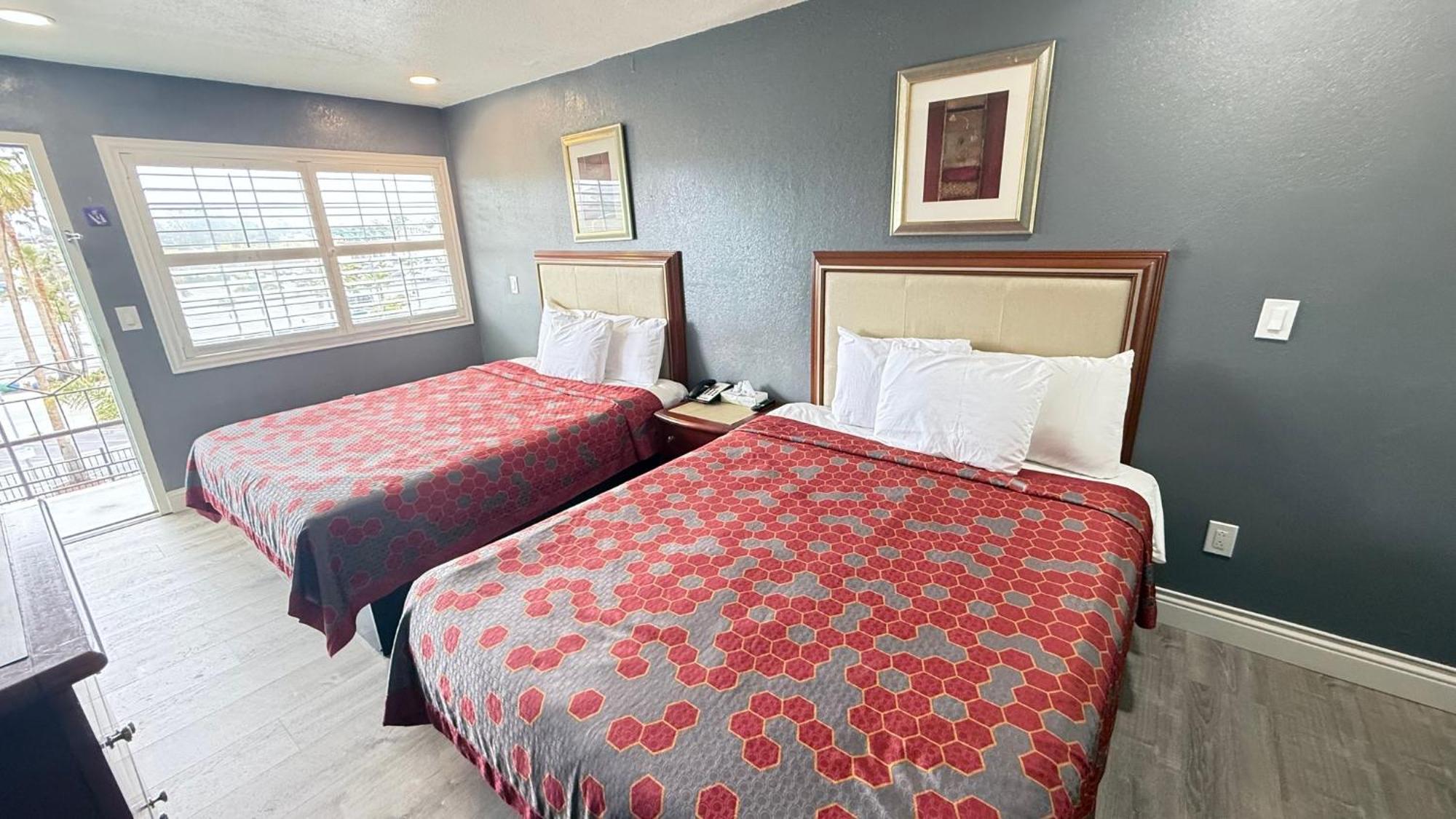 Fireside Inn By The Beach Boardwalk & Bowling Santa Cruz Exteriör bild
