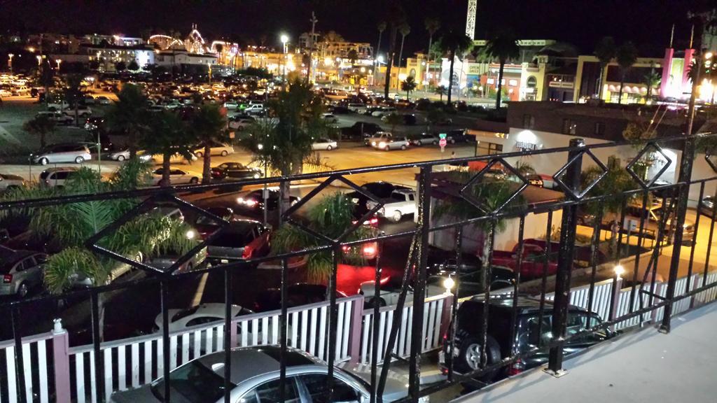 Fireside Inn By The Beach Boardwalk & Bowling Santa Cruz Exteriör bild